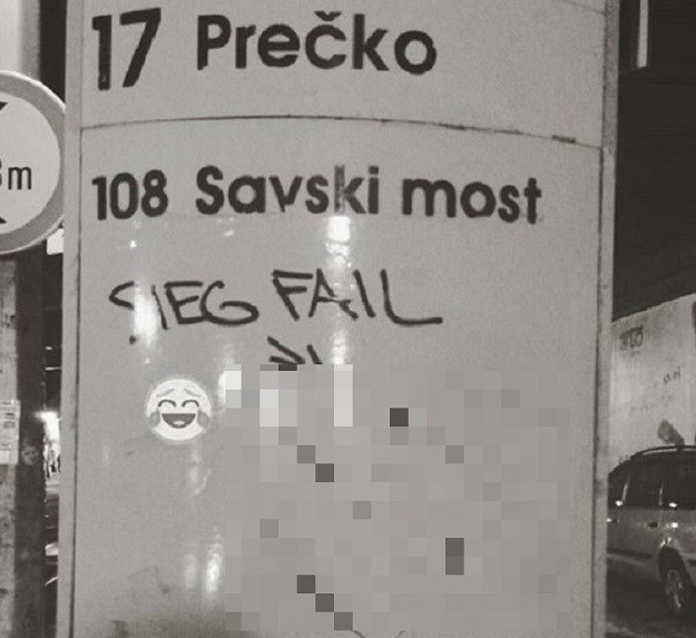 FOTO "Sieg Fail": Netko na tramvajskoj stanici u Zagrebu htio nacrtati kukasti križ pa se osramotio
