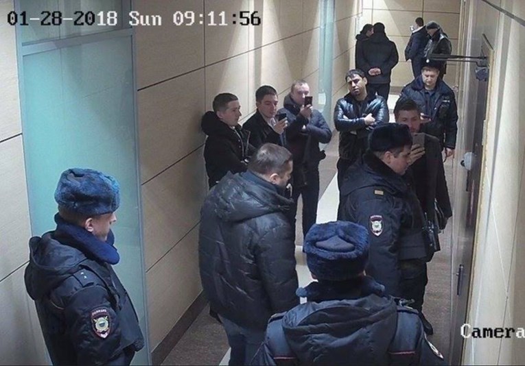 Policija provalila u ured ruskog oporbenog vođe i uhapsila njegove zaposlenike