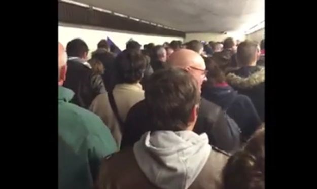 Video dana: Tisuće navijača na Stade de Franceu na teror odgovorili Marseljezom