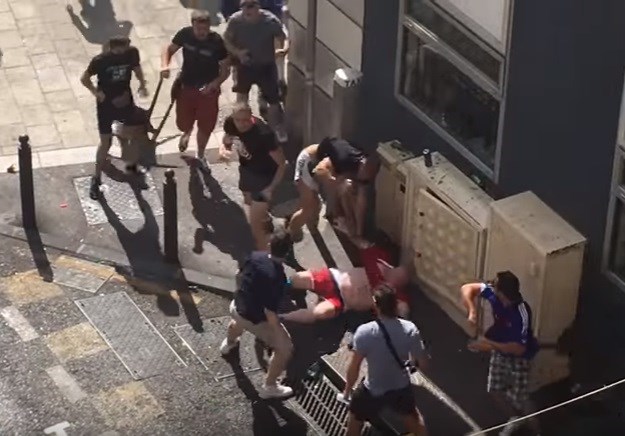 VIDEO Nove snimke brutalnog okršaja Rusa i Engleza