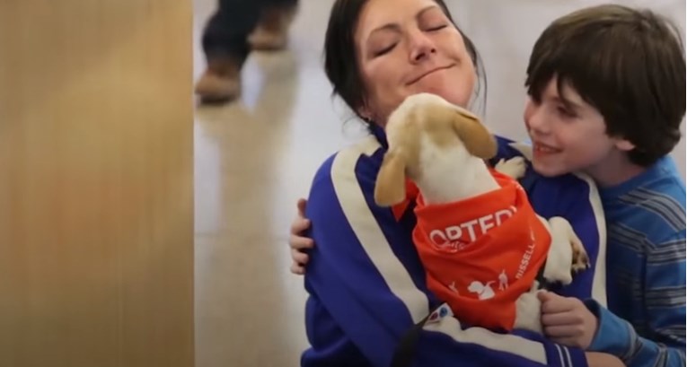 VIDEO Reakcije pasa na novi dom i obitelj uljepšat će vaš dan