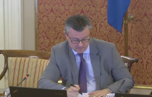 Počelo je: Karamarko nije došao na Vladu zbog obiteljskih razloga