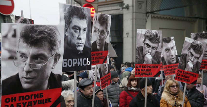 U Moskvi deseci tisuća ljudi na ulicama za Nemcova:  "Ne bojimo se"