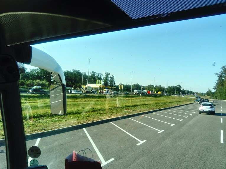 Lančani sudar četiri auta na autocesti prema Zagrebu