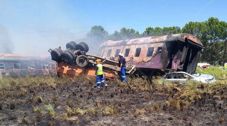 VIDEO Četvero poginulih i 40 ozlijeđenih u željezničkoj nesreći u Južnoafričkoj Republici
