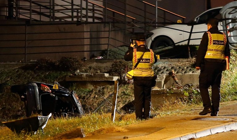 ČETVERO MRTVIH NA CESTAMA U nesrećama kod Zagreba poginule tri osobe, u Biogradu stradala vozačica