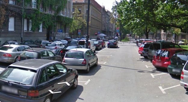 Nesreća u centru Zagreba: U naletu automobila ozlijeđen pješak