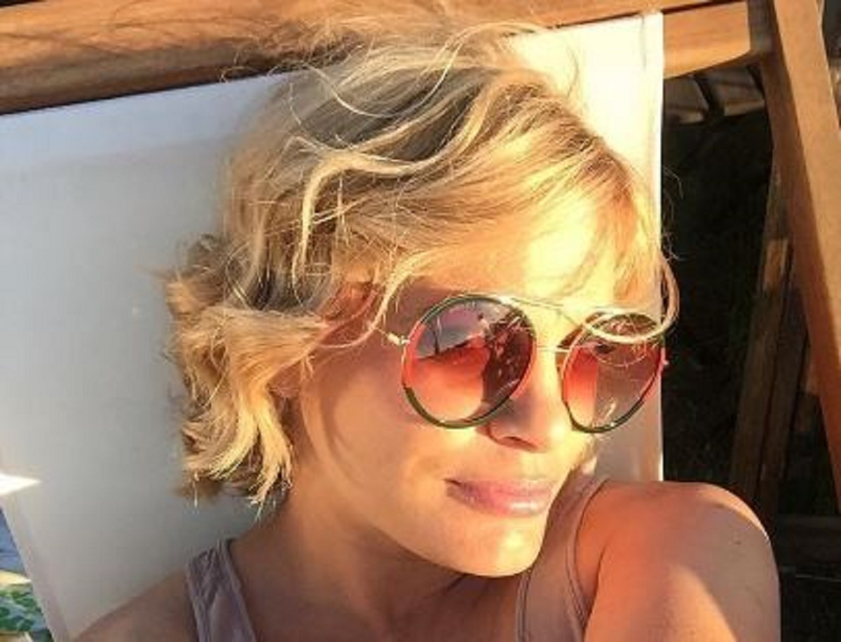 Nevena Rendeli rodila blizanke
