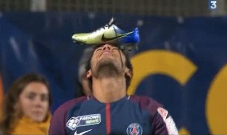 Neymar odglumio penal iz kojeg je zabio povijesni gol i proslavio ga ovako