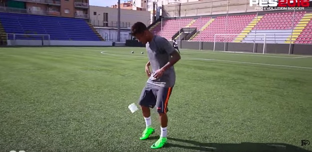 Video dana: Naranča, čarape, WC papir - Neymaru je svejedno s čime žonglira