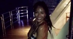 VIDEO Seksi Nicole se razuzdala u Hrvatskoj i pokazala sve svoje atribute ispod tuša