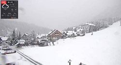 VIDEO Prvi snijeg ove sezone zabijelio Kranjsku Goru