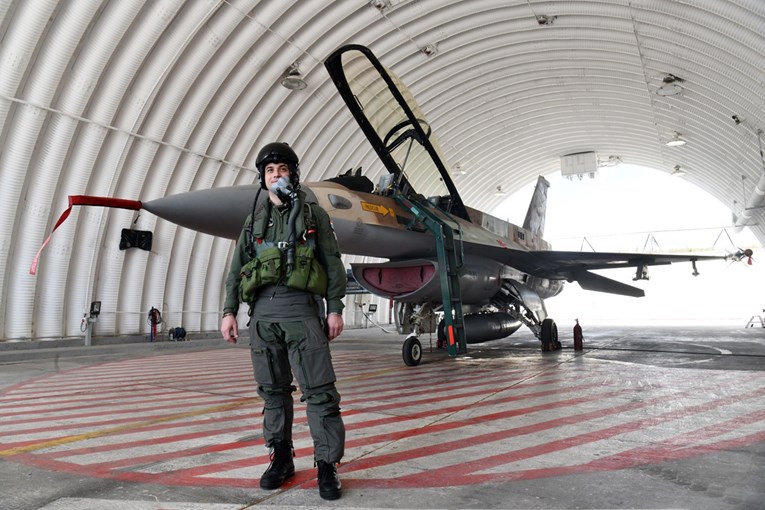 VIDEO Hrvatski pilot se provozao u izraelskom avionu, pogledajte kako je to izgledalo