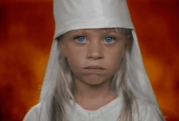 Prošle su 23 godine: Ovako danas izgleda djevojčica iz Nirvaninog spota "Heart-Shaped box"