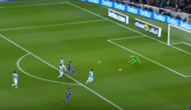 Zanimljiva situacija u Barceloni: Suarez pogodio vratnicu, a onda i Messi iz odbijanca