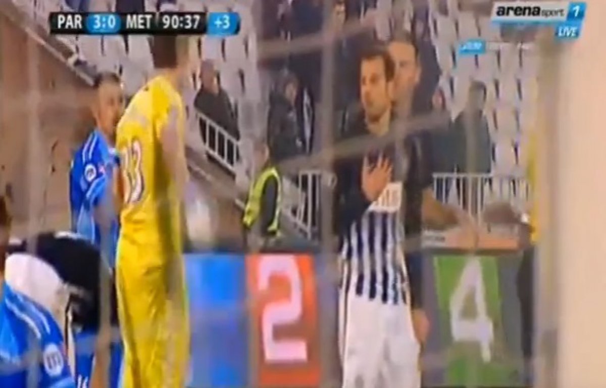 Pogledajte nesportski gol Partizana: Vratar je htio izbiti loptu zbog ozlijeđenog suigrača, a onda...
