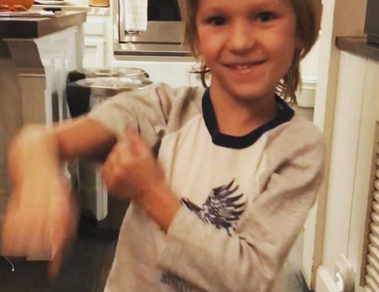 Sin slavne glumice novom je frizurom ukrao svu pozornost na njenom Instagram profilu