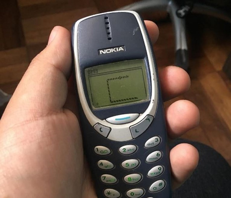 Vraća se legendarna Nokia 3310, nostalgičari nikad sretniji