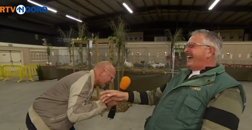 VIDEO Novinar nije mogao izdržati kad je čuo da mu se sugovornik smije kao kokoš