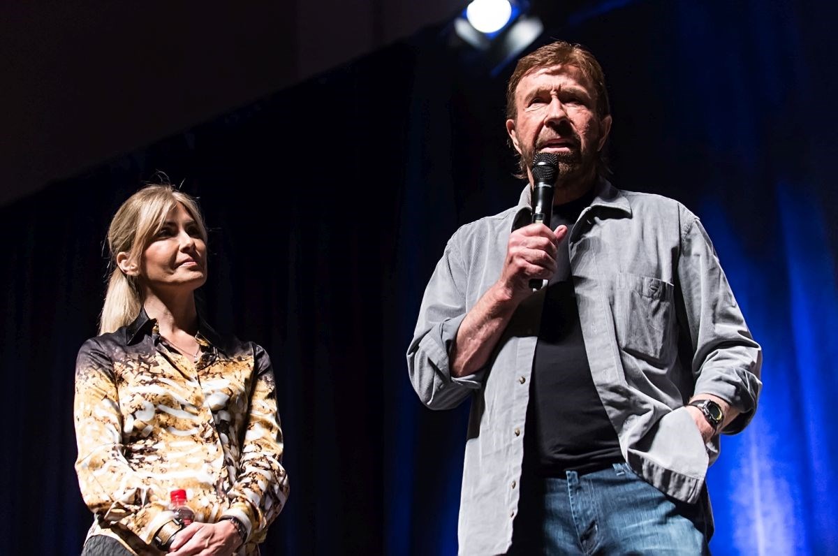 Chuck Norris: "Moja žena je teško bolesna zbog injekcija koje godišnje prime milijuni ljudi"