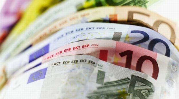 Dužnici mogu odahnuti: Tečaj eura u odnosu na kunu na najnižoj razini ove godine