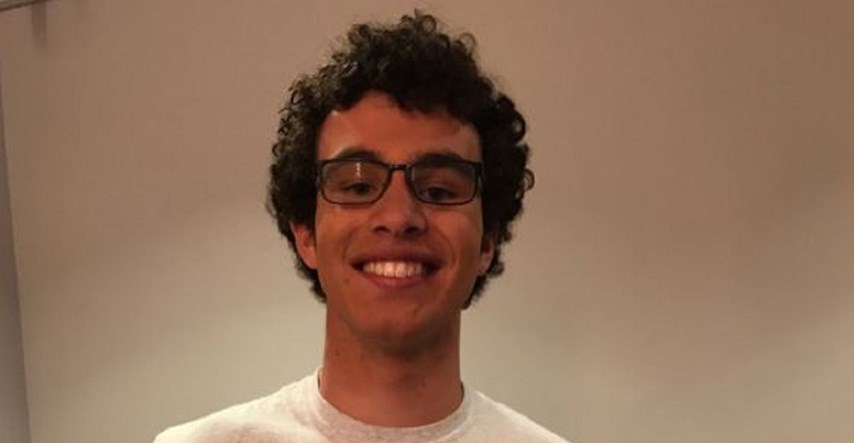 FOTO Tinejdžer poželio besplatne pileće medaljone, njegov tweet ruši internet
