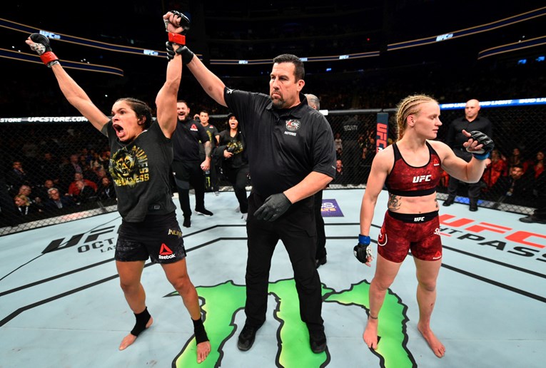 Amanda Nunes obranila UFC titulu nakon 25 minuta neizvjesne borbe