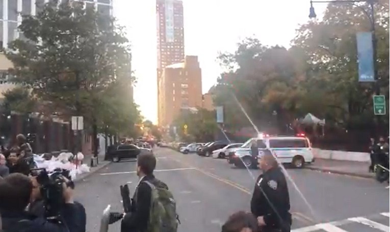 Svjedoci napada u New Yorku: "Napadač je izgledao isfrustrirano, zbunjeno i uspaničeno"