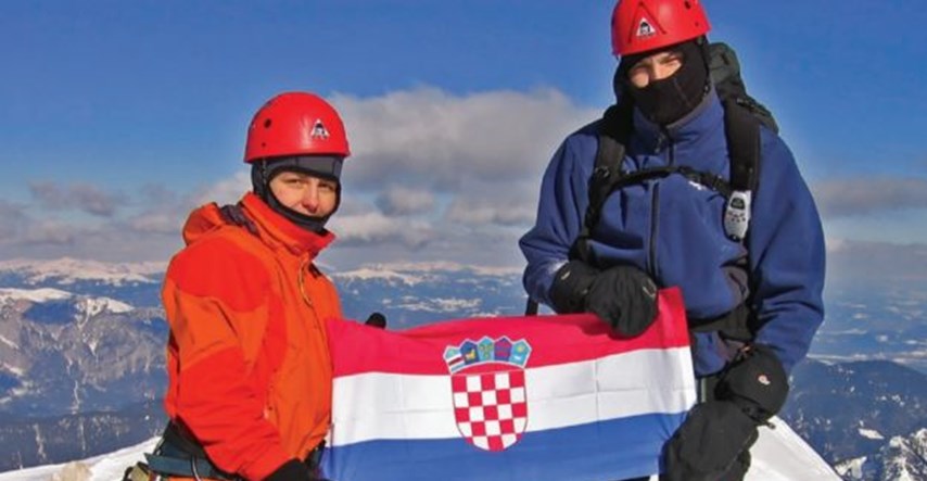 Zagrebački planinari stigli na vrh najvišeg svjetskog vulkana