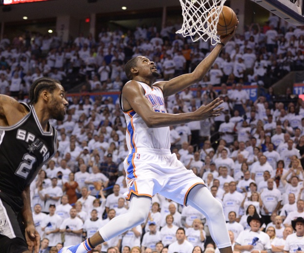 Durant s 41 košem srušio Spurse, Cleveland pomeo Hawkse za finale Istoka