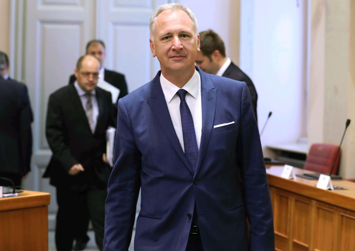 Opara neće surađivati s Kerumom, ali hoće sa "svima koji vole grad"