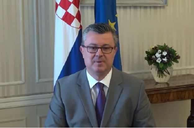 INTERVJU Orešković poručio oporbi: Neće biti prijevremenih parlamentarnih izbora