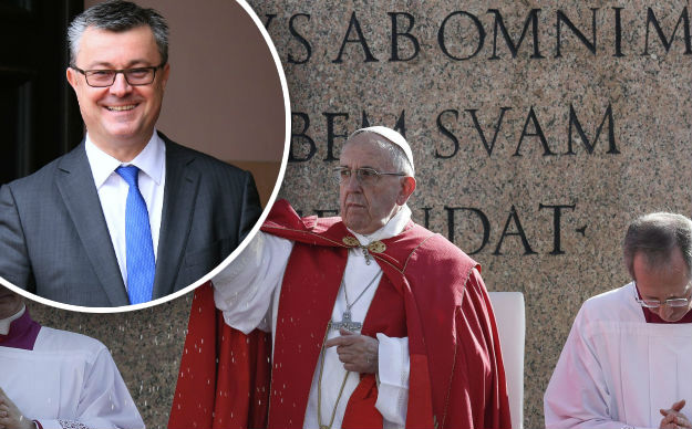 Orešković 7. travnja putuje na susret s Papom u Vatikanu