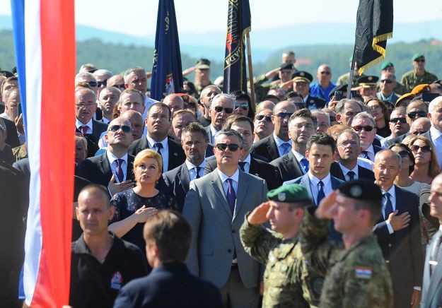 Orešković u Kninu: Sad treba pobijediti i u borbi za gospodarstvo