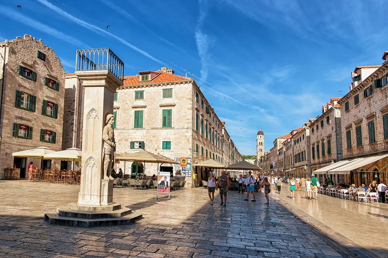 Orlandov stup, jedan od simbola Dubrovnika, ide na restauraciju. Na Stradunu će ga zamijeniti replika