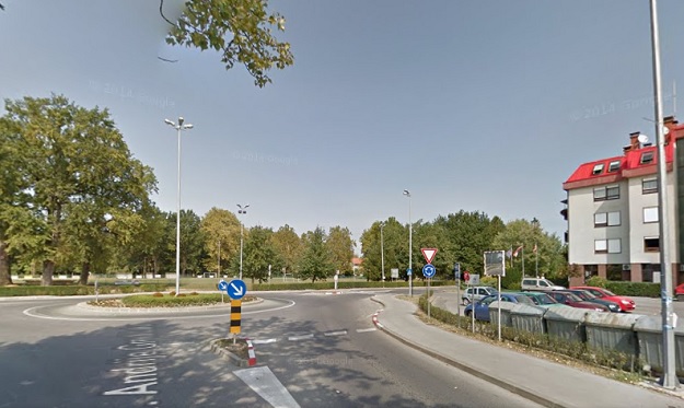 Teška nesreća u Oroslavlju: Vatrogasci iz smrskanog automobila izvukli dvije osobe