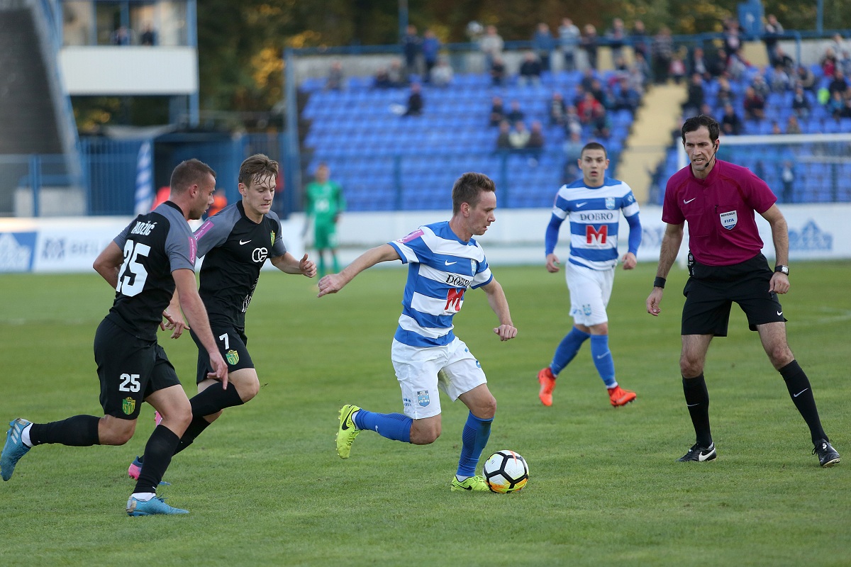 OSIJEK - ISTRA 2:1 Sve golove na utakmici zabio jedan igrač