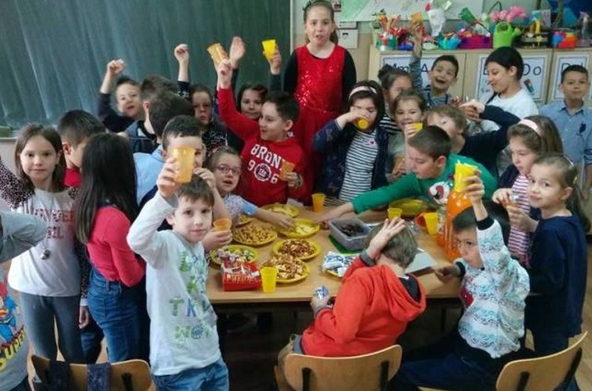 Dječak iz Sarajeva zbog kojeg je cijeli razred učio znakovni jezik izgovorio prve riječi