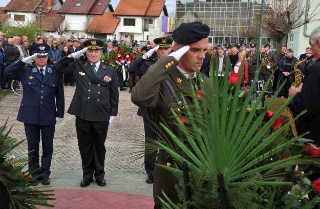 Obilježena 24. obljetnica pogibije prvih zrakoplovaca u Domovinskom ratu