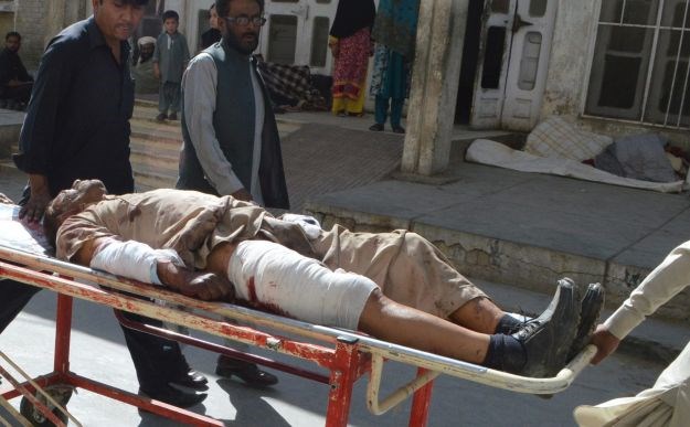 Urušavanje tvornice u Pakistanu: Spasioci i dalje tragaju za zarobljenima pod ruševinama