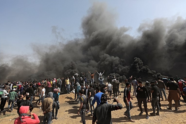 Na granici Gaze i Izraela ubijeno pet Palestinaca, više od 400 ranjeno