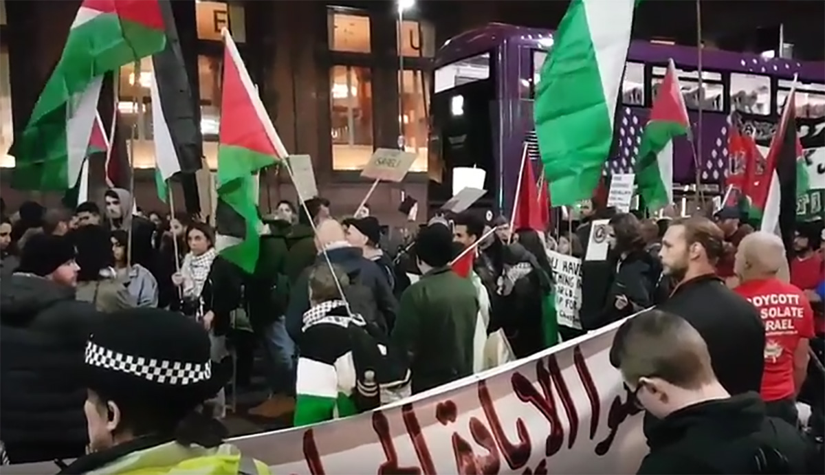 U Gazi prosvjedovale tisuće Palestinaca