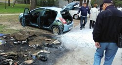 Vatrena noć u Splitu: Palili kontejnere pa zapalili automobile