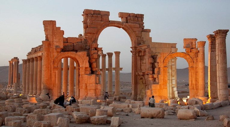 Džihadističko smeće opet uništilo neprocjenjivo arheološko blago u Palmiri