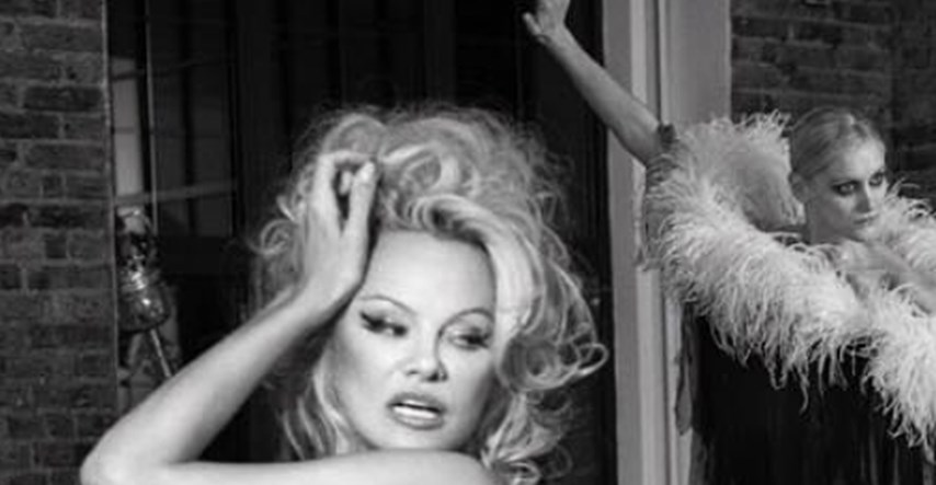 FOTO Pamela Anderson fotkala se potpuno gola u naručju upola mlađeg baletana
