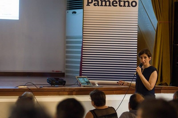 Pametno u Solinu: "Mladi odlaze jer su stranačke iskaznice kriterij za zapošljavanje - nećemo to dopustiti"