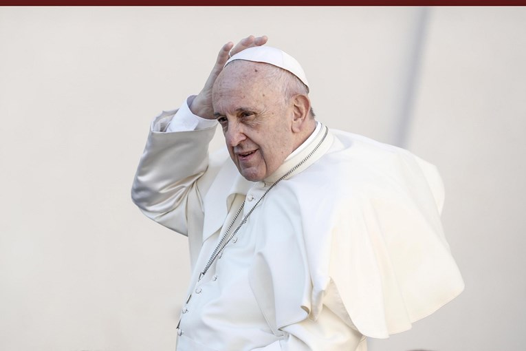 Papa Franjo rekao homoseksualcu: "Bog te stvorio takvim i voli te kakav jesi"
