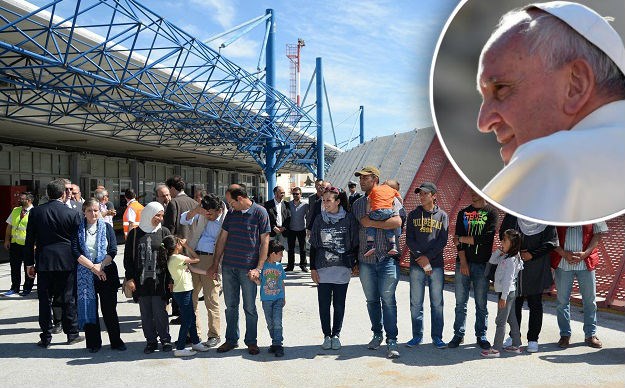 Papa ručao s izbjeglicama: Na ručku 21 gost, samo dvoje kršćana