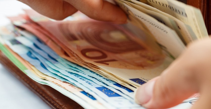 Delo: Slovenske banke primijetile rusko pranje novca