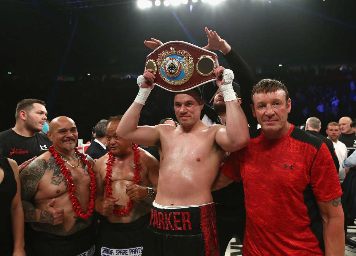 Parker obranio WBO naslov u teškoj kategoriji, Tyson Fury u ringu bjesnio zbog odluke